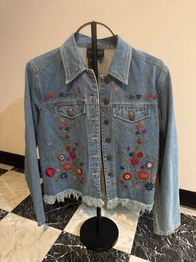 Carole Little Embroidered Denim Jacket Women’s Small Floral Fringe Hem Vintage